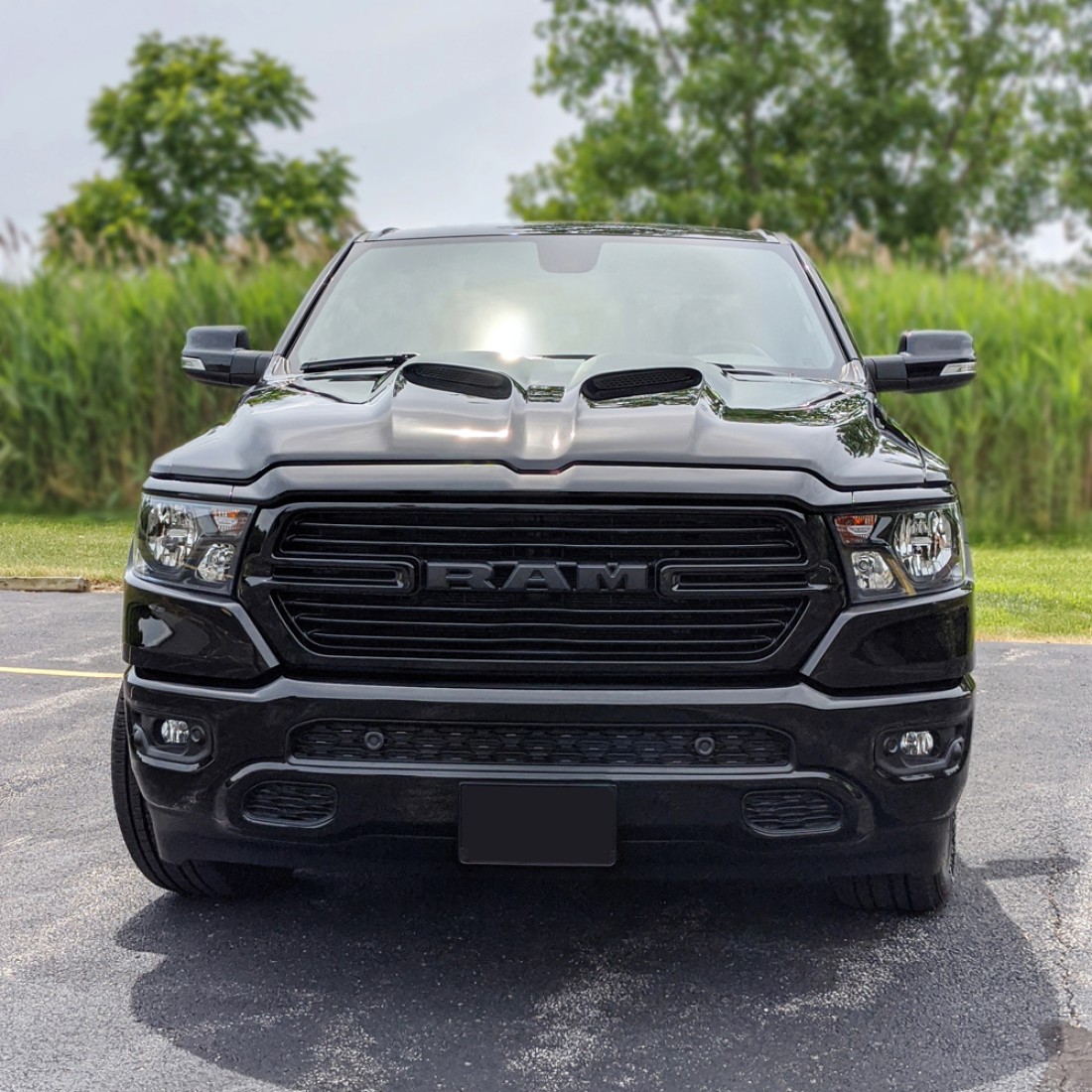 Hoods : Ram 1500 Painted Functional Ram Air Hood 2019